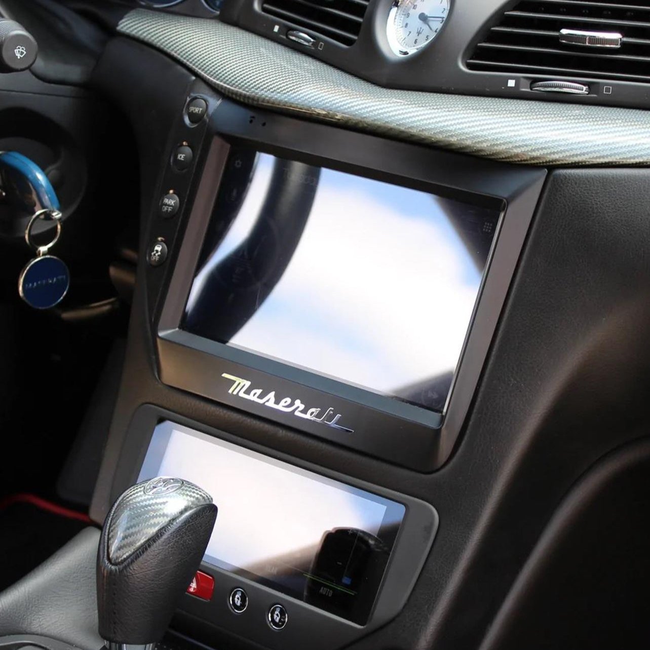 Maserati Granturismo 2007-2017 | OEM CarPlay & Android Auto Integration Module Screen