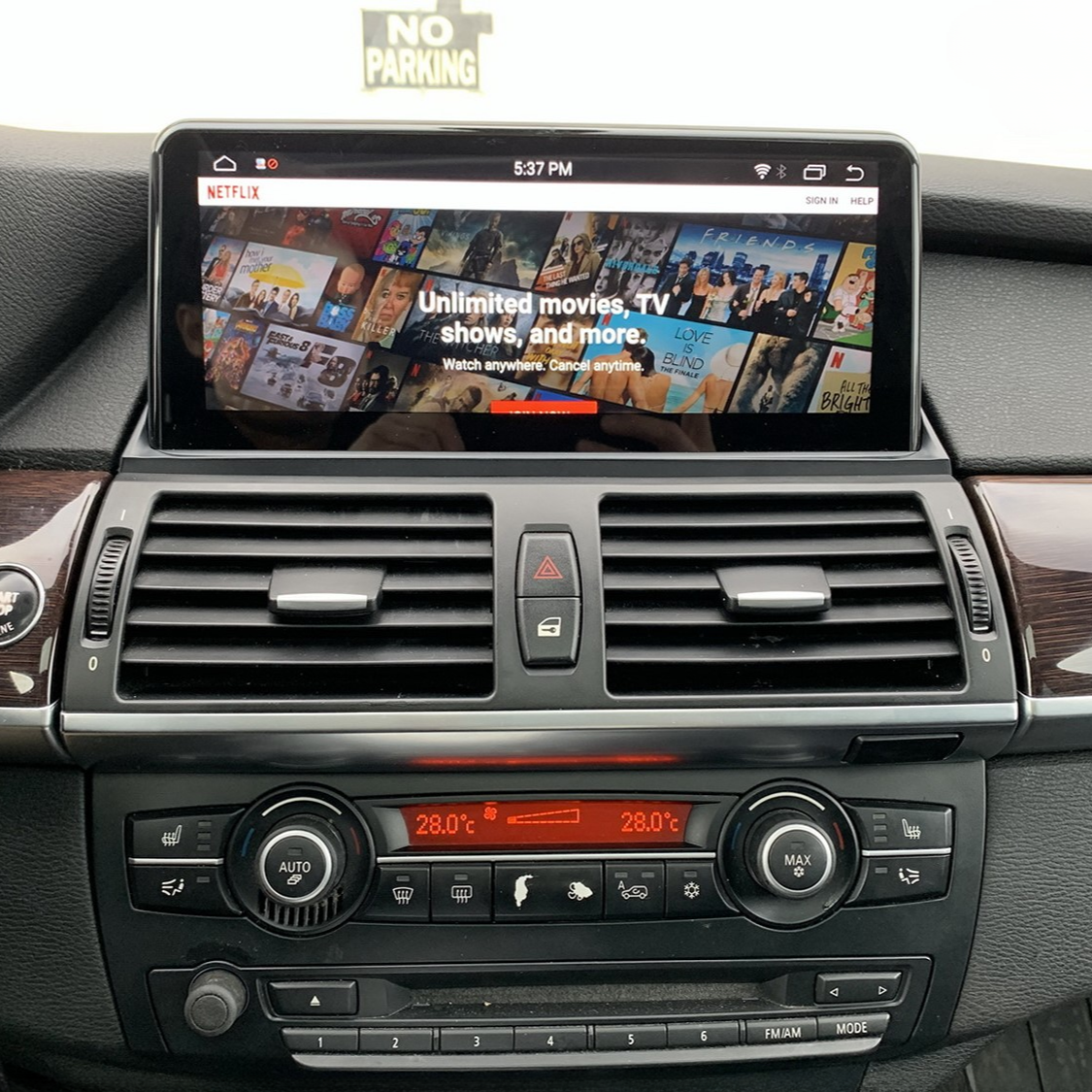 BMW X5 2007-2019 | OEM CarPlay & Android Auto Integration Module Screen