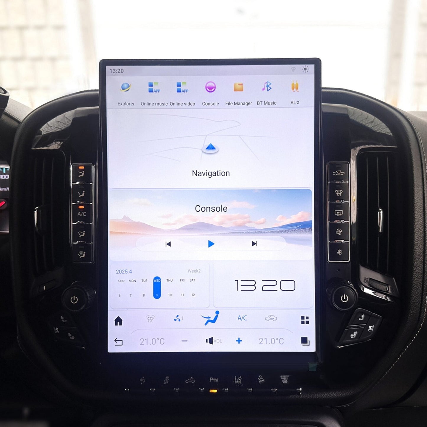 Chevrolet Silverado Smart Touchscreen Display Upgrade 2007-2026
