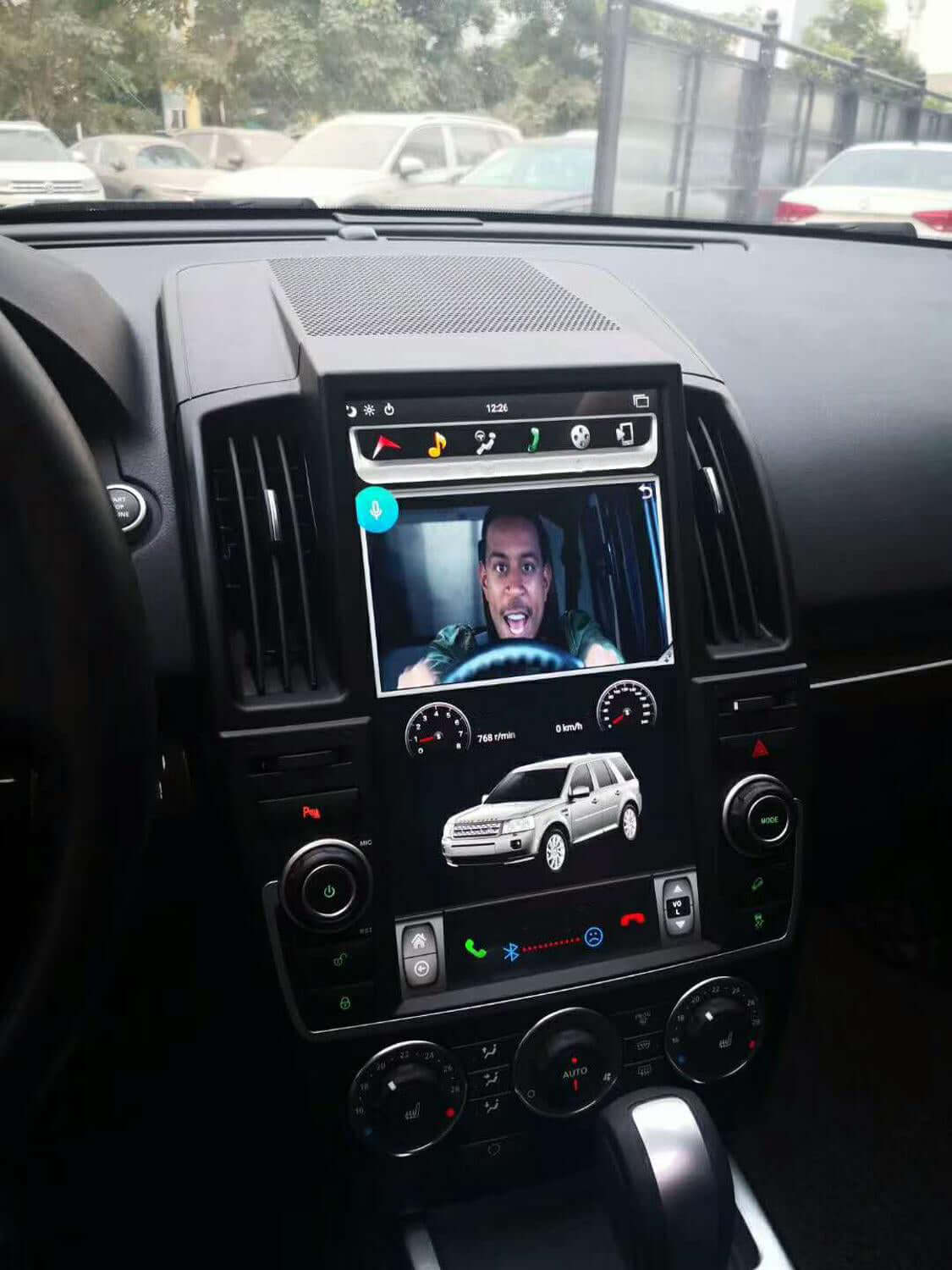 Land Rover Freelander 2007-2015 | Smart Touchscreen Display Upgrade