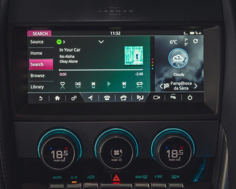 Jaguar F-Type 2013-2022 | OEM CarPlay & Android Auto Integration Module Screen