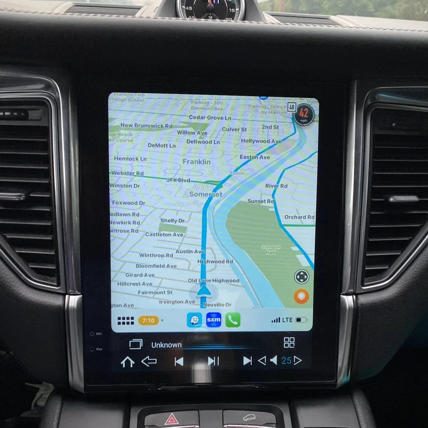 Porsche Macan 2014-2019 | Smart Touchscreen Display Upgrade