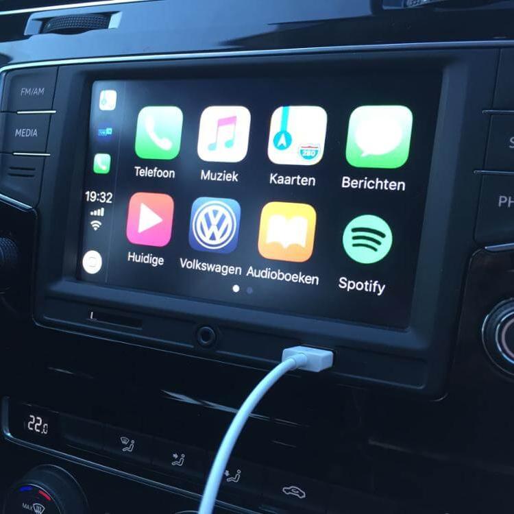 Volkswagen Golf 2012-2018 | OEM CarPlay & Android Auto Integration Module
